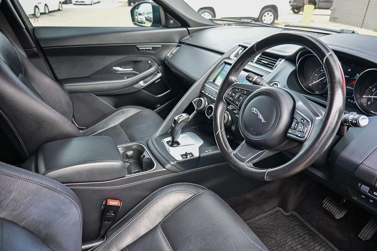 2020 Jaguar E-PACE P250 SE X540