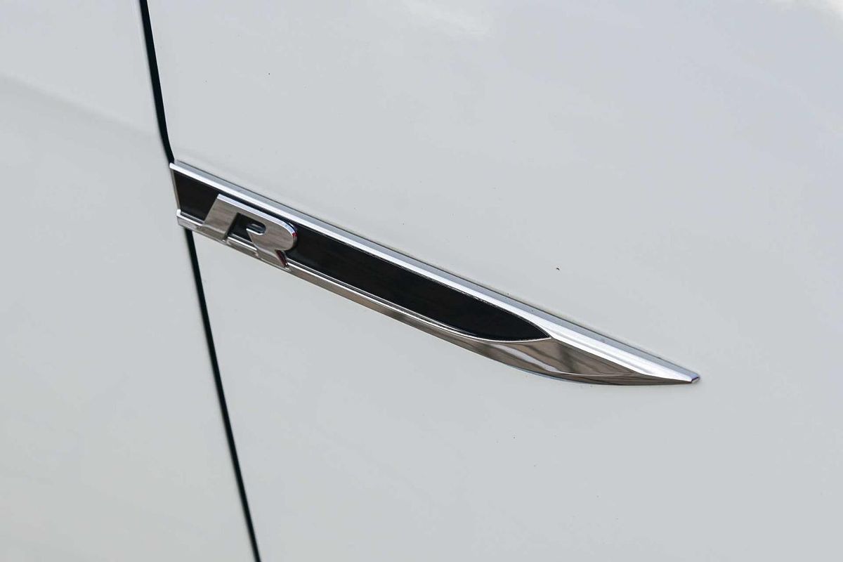 2019 Volkswagen Golf R 7.5