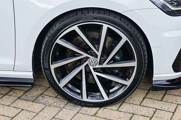 2019 Volkswagen Golf R 7.5