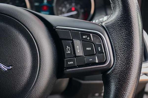 2020 Jaguar E-PACE P250 SE X540