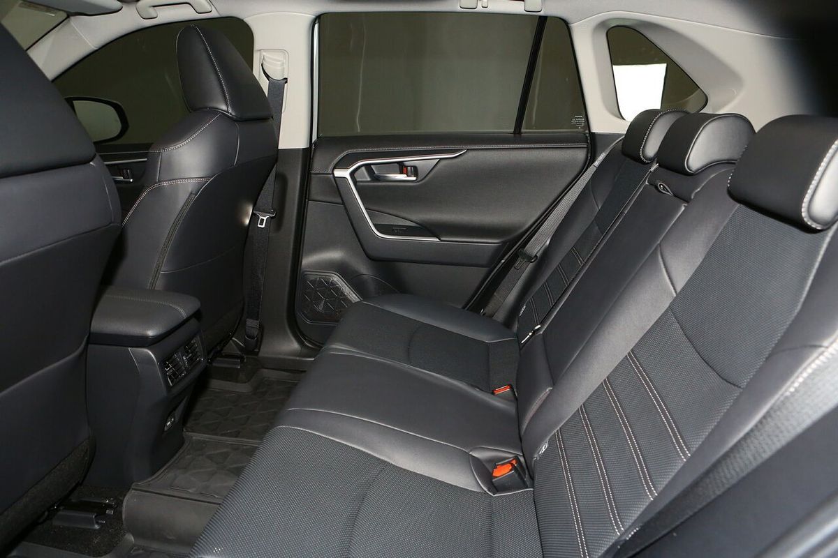 2024 Toyota RAV4 Cruiser AXAH54R