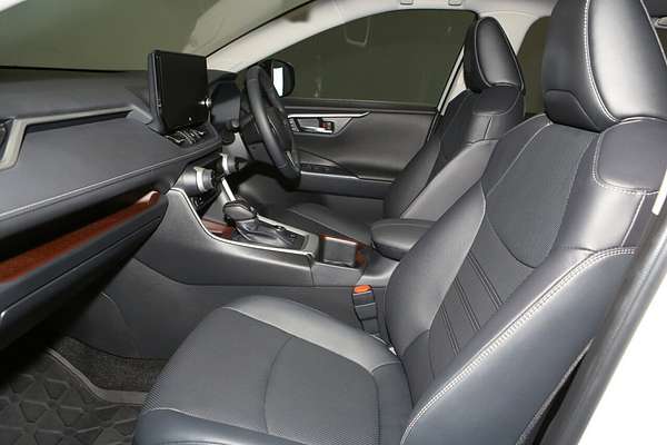 2024 Toyota RAV4 Cruiser AXAH54R