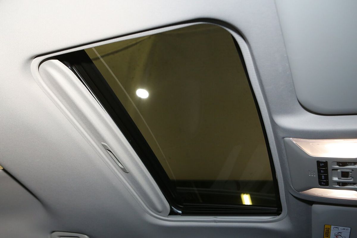 2024 Toyota RAV4 Cruiser AXAH54R