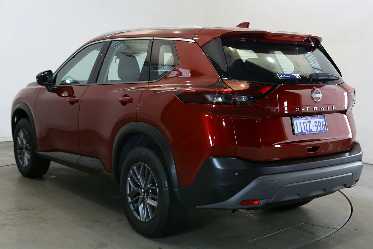 2023 Nissan X-TRAIL ST T33
