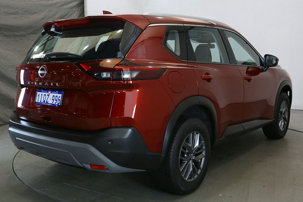 2023 Nissan X-TRAIL ST T33
