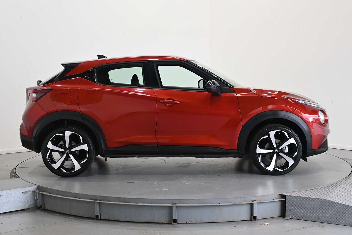 2022 Nissan JUKE ST-L F16