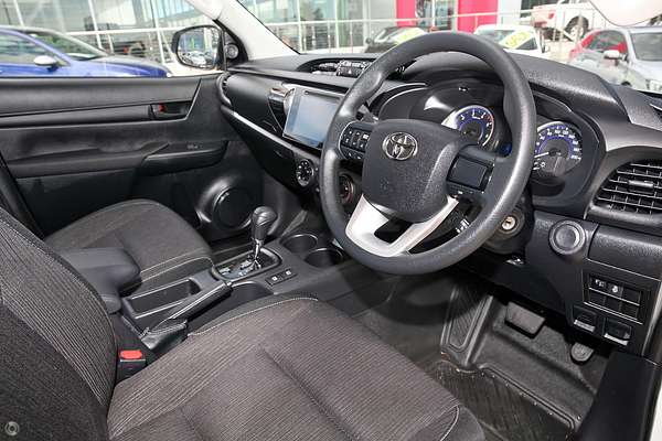 2020 Toyota Hilux SR GUN126R 4X4