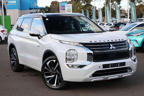 2022 Mitsubishi Outlander PHEV Exceed Tourer ZM