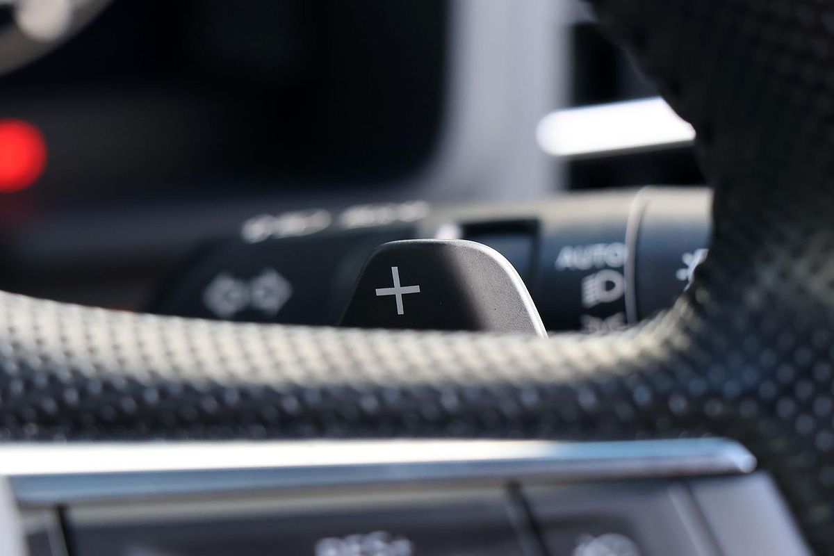 2022 Mitsubishi Outlander PHEV Exceed Tourer ZM
