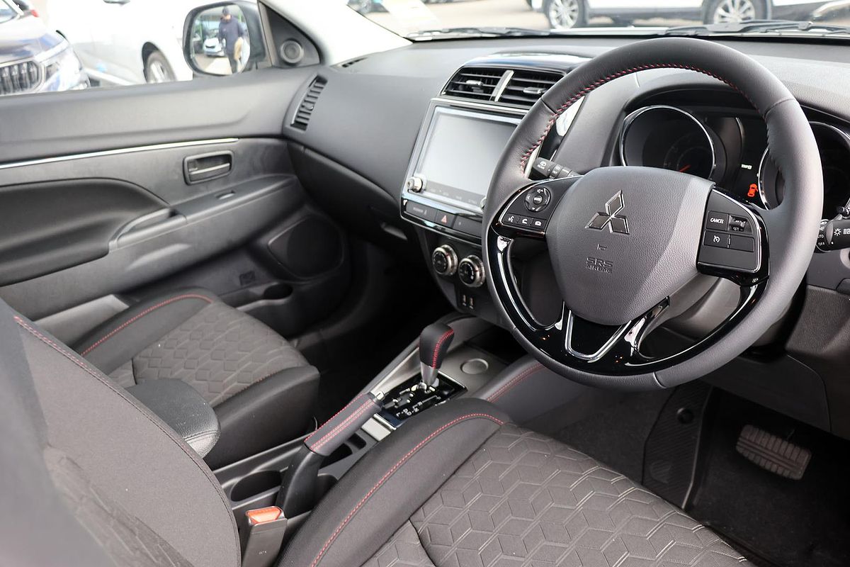 2025 Mitsubishi ASX MR XD