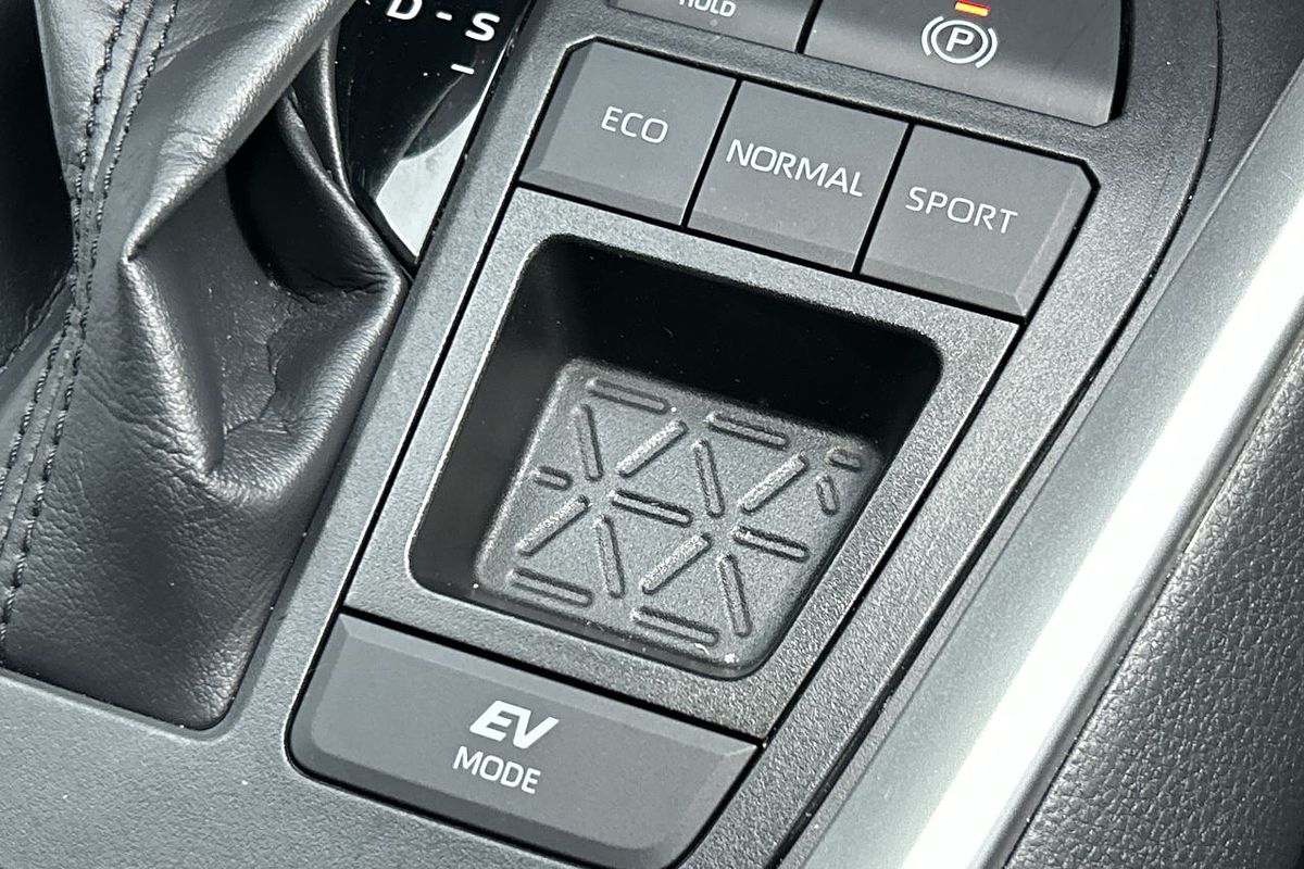 2024 Toyota RAV4 GX AXAH52R