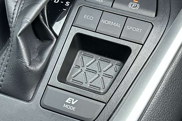 2024 Toyota RAV4 GX AXAH52R