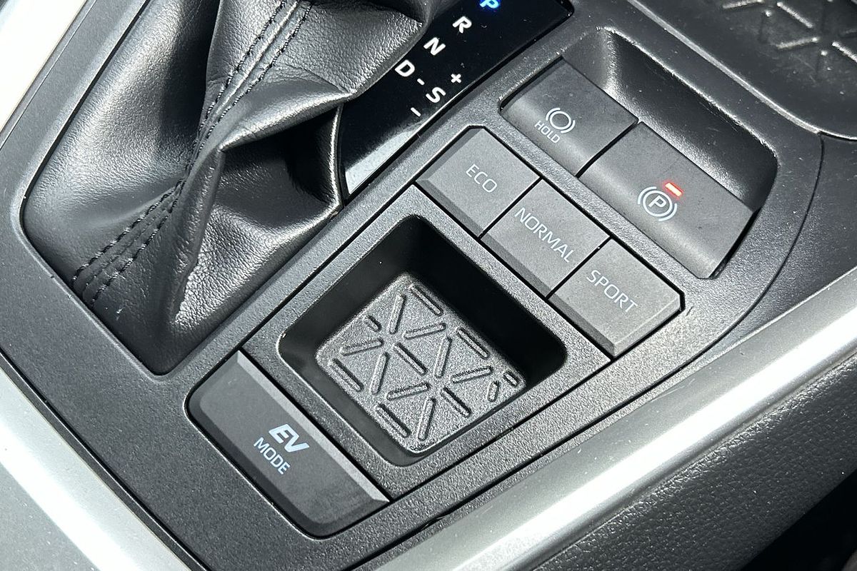 2020 Toyota RAV4 GX AXAH52R
