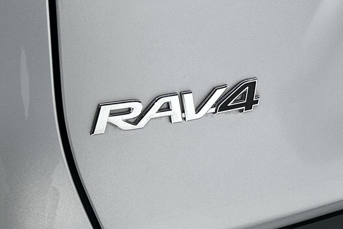 2020 Toyota RAV4 GX AXAH52R