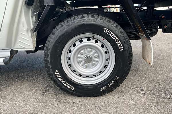 2022 Mitsubishi Triton GLX MR 4X4