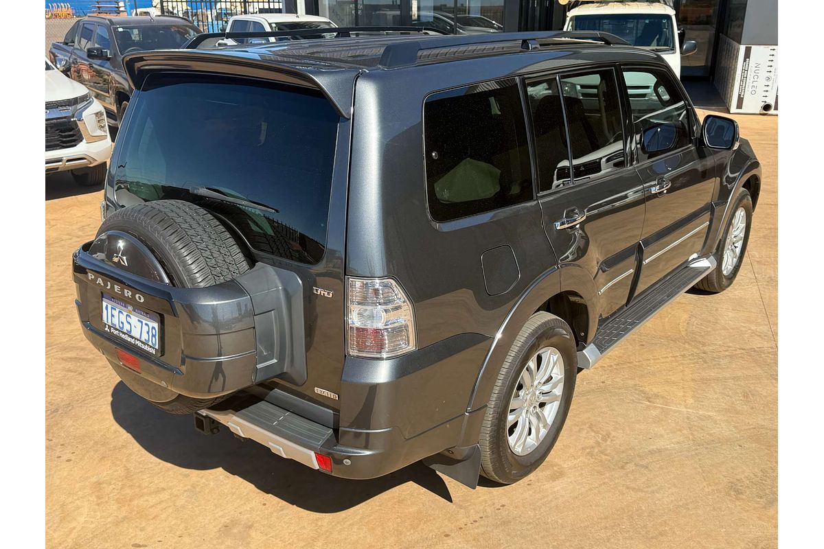 2013 Mitsubishi Pajero Exceed NW