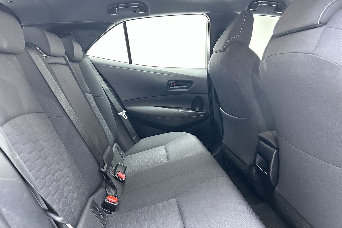 2022 Toyota Corolla Ascent Sport Hybrid ZWE211R