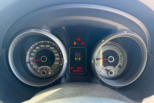 2013 Mitsubishi Pajero Exceed NW