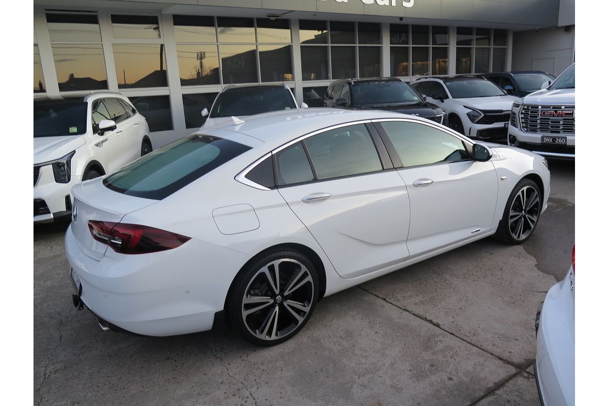 2018 Holden Calais V ZB