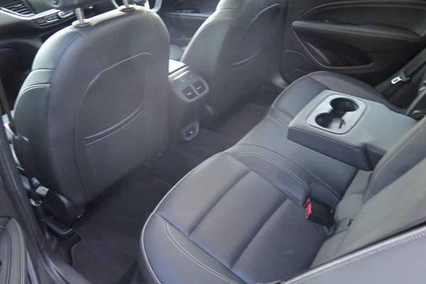 2018 Holden Calais V ZB