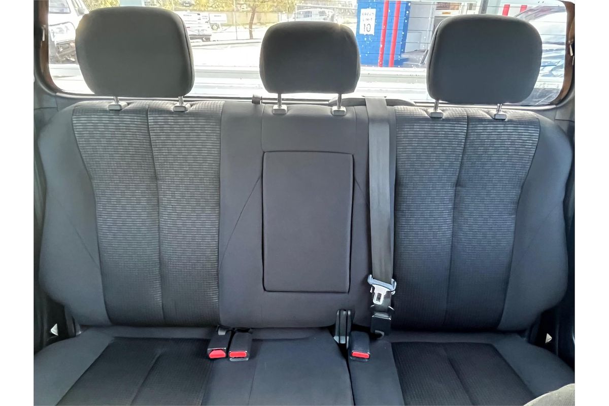 2019 Isuzu D-MAX SX 4X4