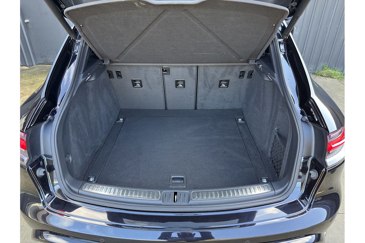 2022 Porsche Macan S 95B