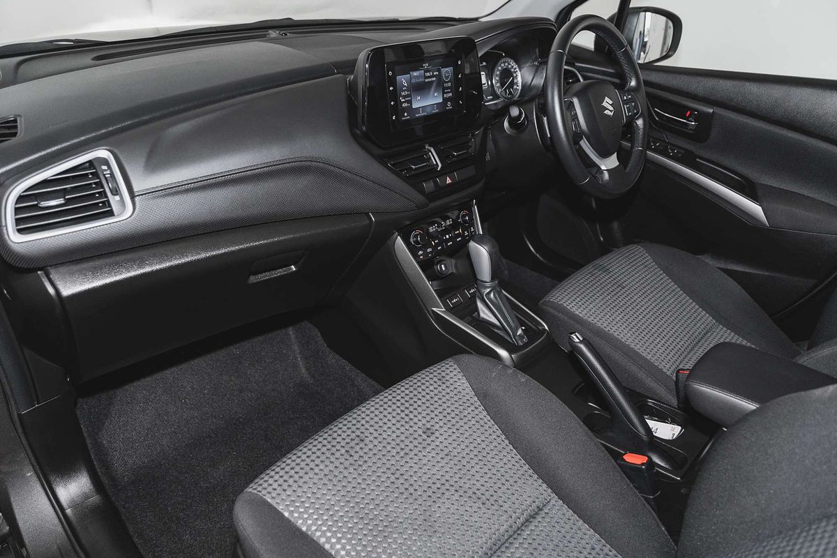 2023 Suzuki S-Cross Plus JYB
