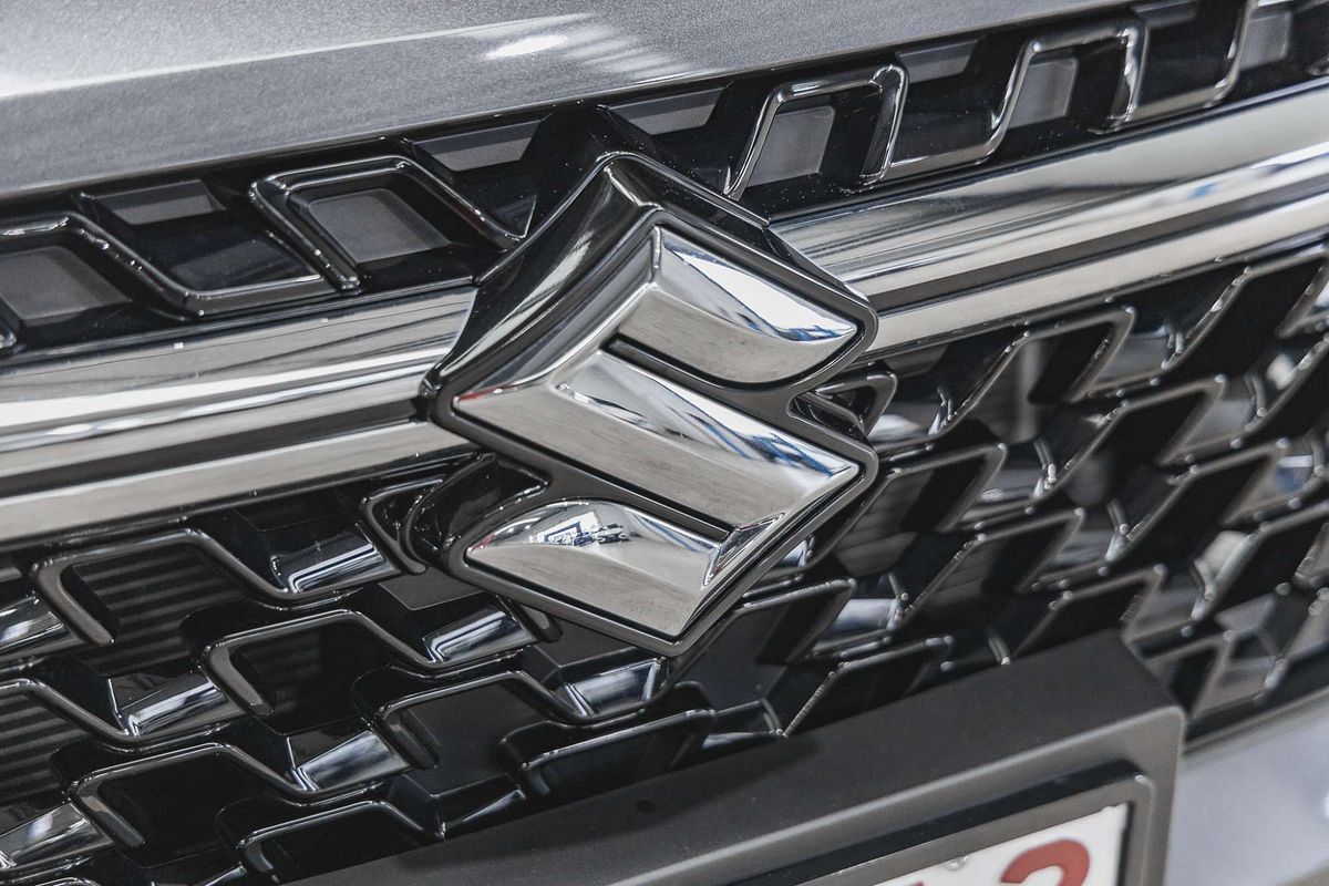 2023 Suzuki S-Cross Plus JYB