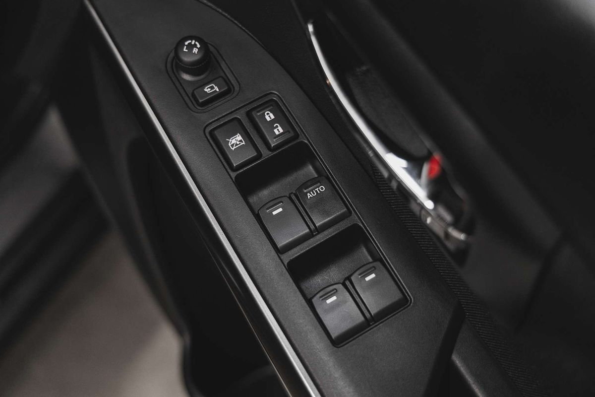 2023 Suzuki S-Cross Plus JYB