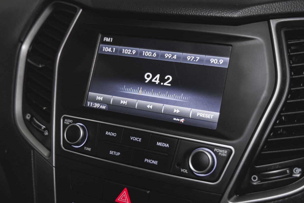 2017 Hyundai Santa Fe Active DM5 Series II