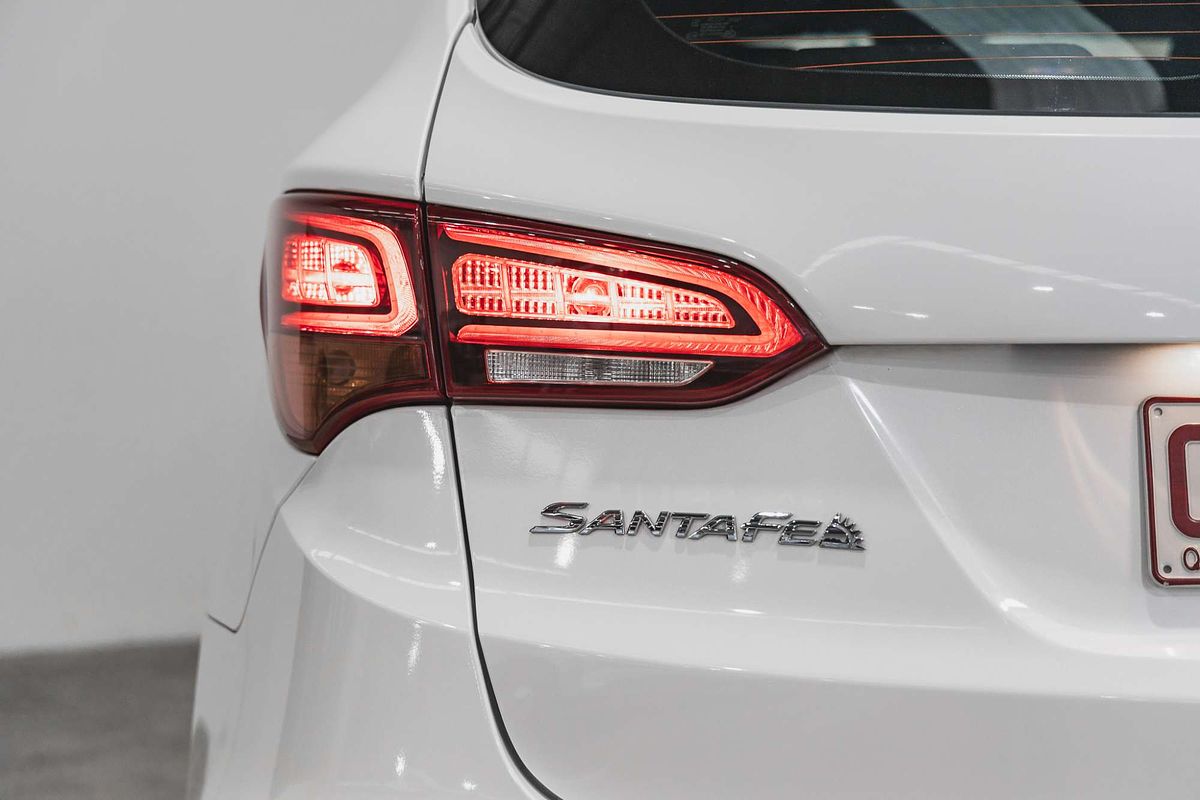 2017 Hyundai Santa Fe Active DM5 Series II
