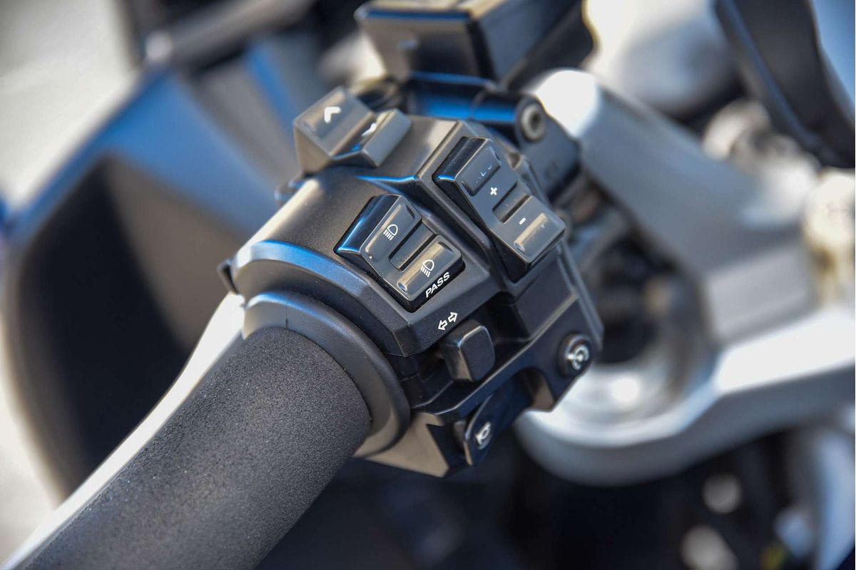 2016 Yamaha FJR1300AE FJR
