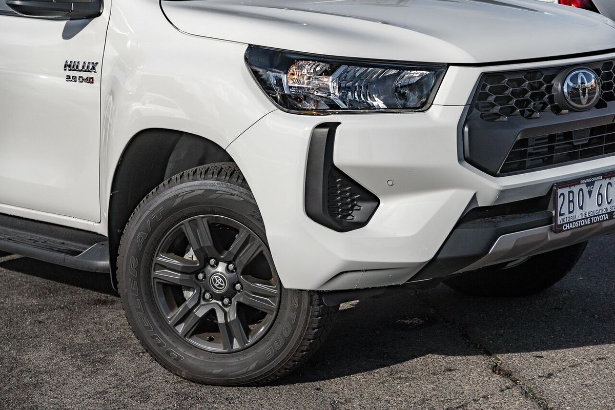 2024 Toyota Hilux 4x4