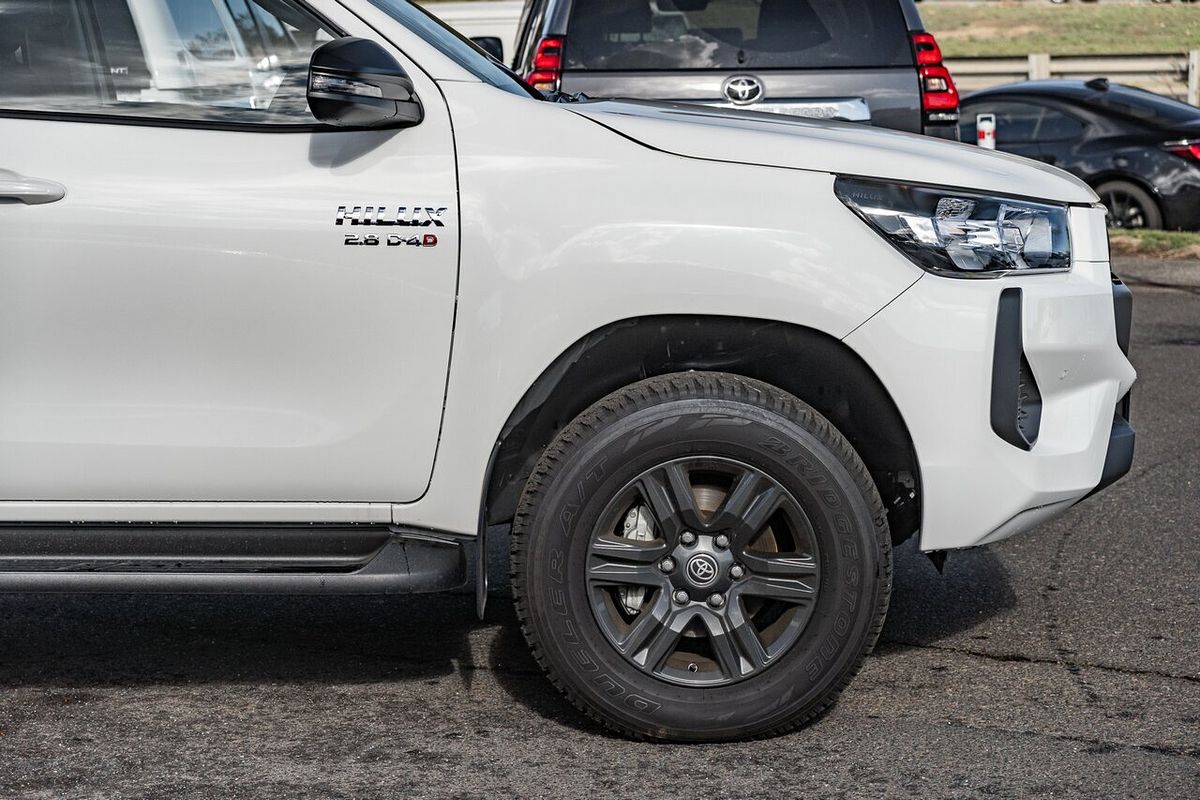 2024 Toyota Hilux 4x4