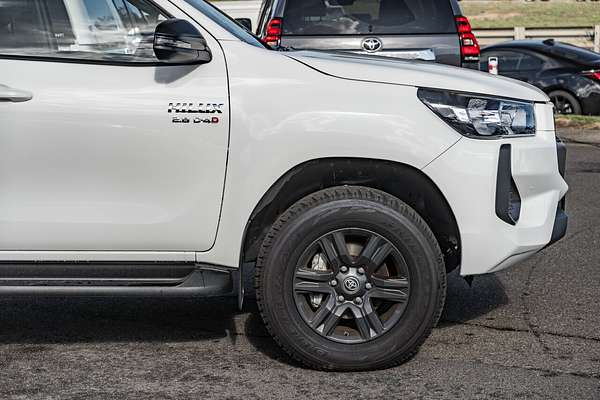 2024 Toyota Hilux 4x4