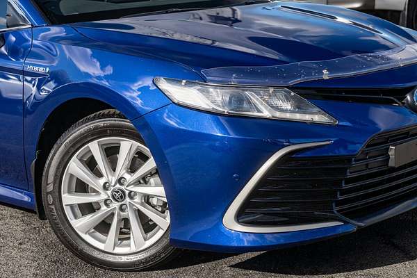 2022 Toyota Camry Hybrid