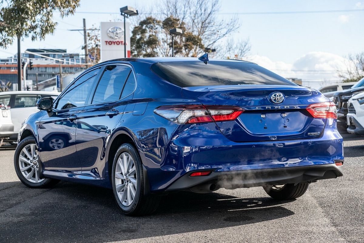 2022 Toyota Camry Hybrid