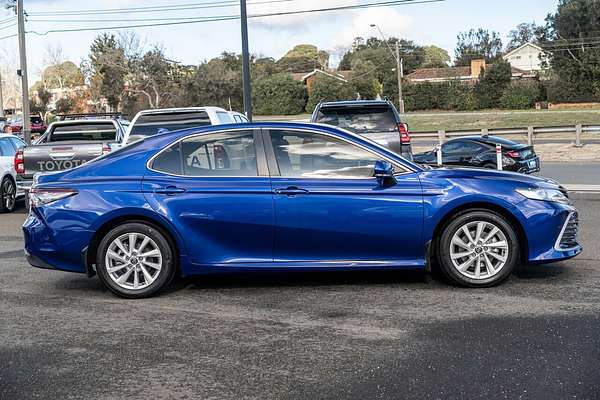 2022 Toyota Camry Hybrid