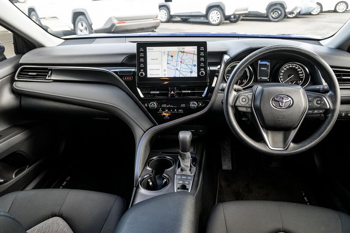 2022 Toyota Camry Hybrid
