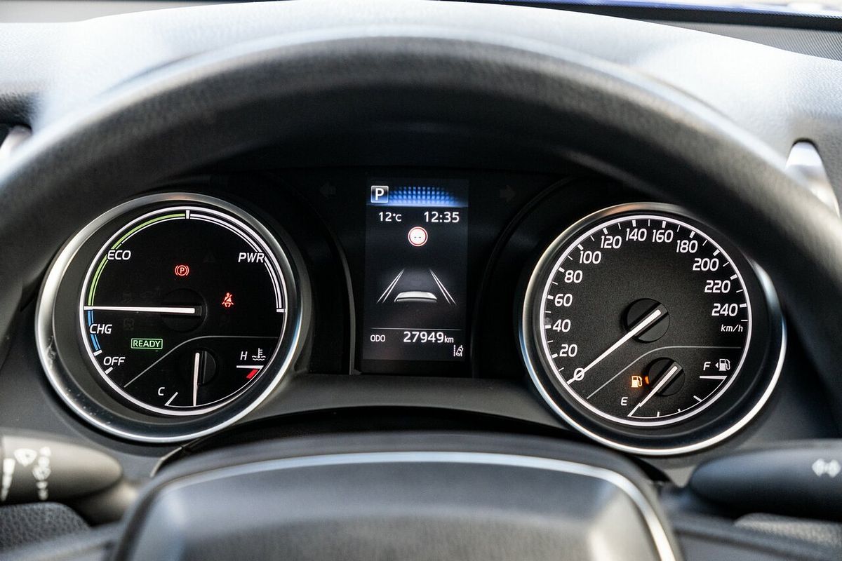 2022 Toyota Camry Hybrid