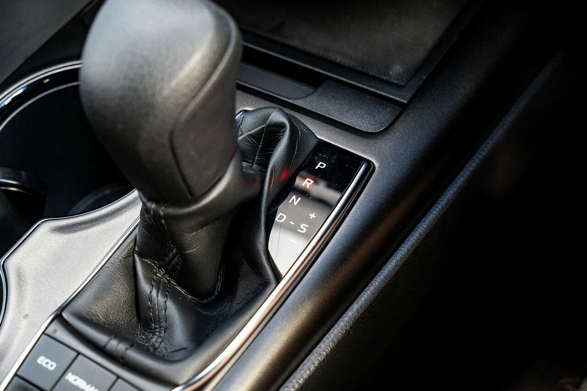 2022 Toyota Camry Hybrid