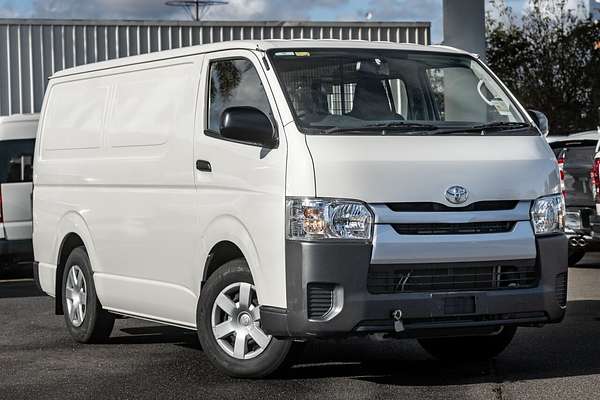 2015 Toyota Hiace KDH201R LWB