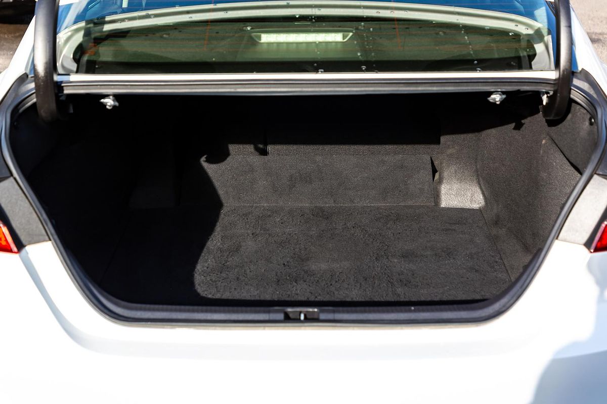 2023 Toyota Camry Ascent AXVH70R