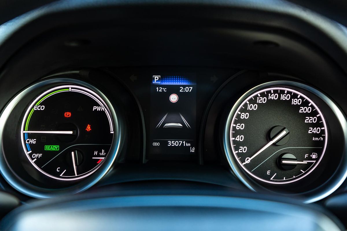 2023 Toyota Camry Ascent AXVH70R