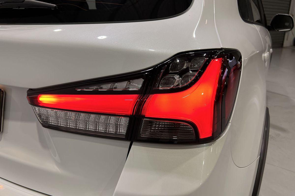 2020 Mitsubishi ASX ES XD