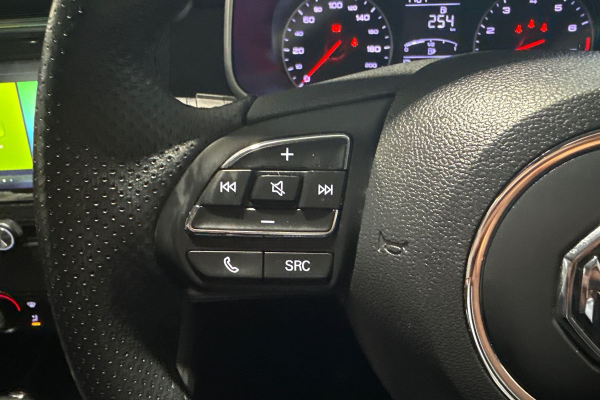 2021 MG ZS Excite AZS1