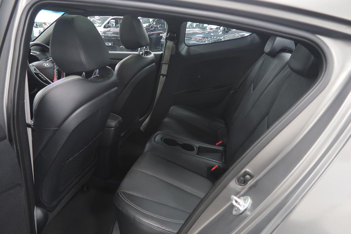 2016 Hyundai Veloster SR Turbo FS4 Series II