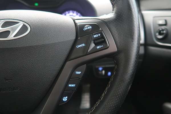 2016 Hyundai Veloster SR Turbo FS4 Series II