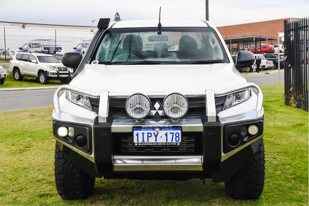 2018 Mitsubishi Triton GLX MR 4X4