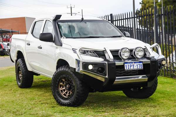 2018 Mitsubishi Triton GLX MR 4X4